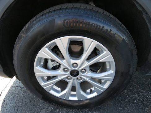Used 2025 Ford Escape Active w/ Cold Weather Package AWD/4WD image 10