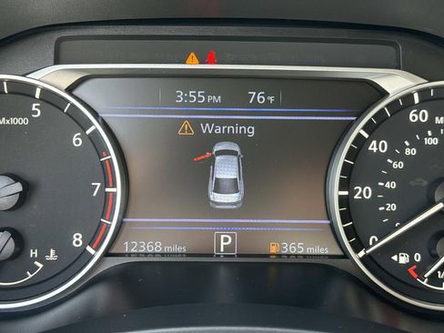 Used 2025 Nissan Altima 2.5 SV image 28