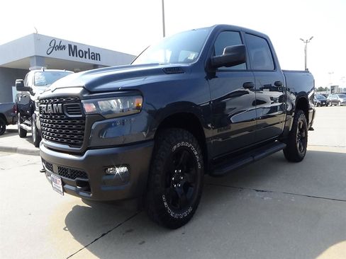 Used 2025 RAM 1500 Warlock AWD/4WD image 2