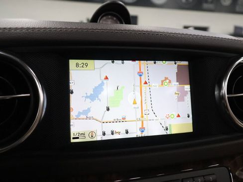 Used 2013 Mercedes-Benz SL 550 image 33