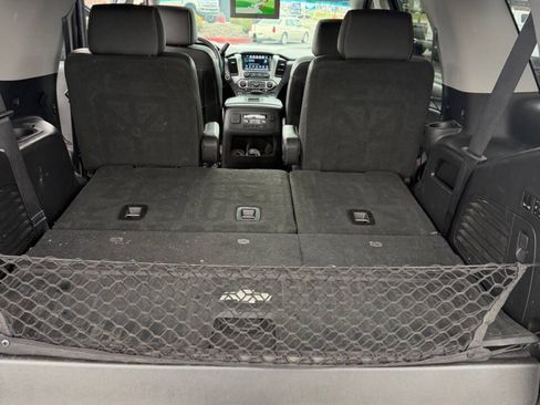 Used 2018 Chevrolet Tahoe Premier AWD/4WD image 17