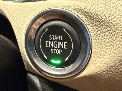 Used 2021 Buick Encore GX Preferred w/ Cold Weather Comfort Package image 31