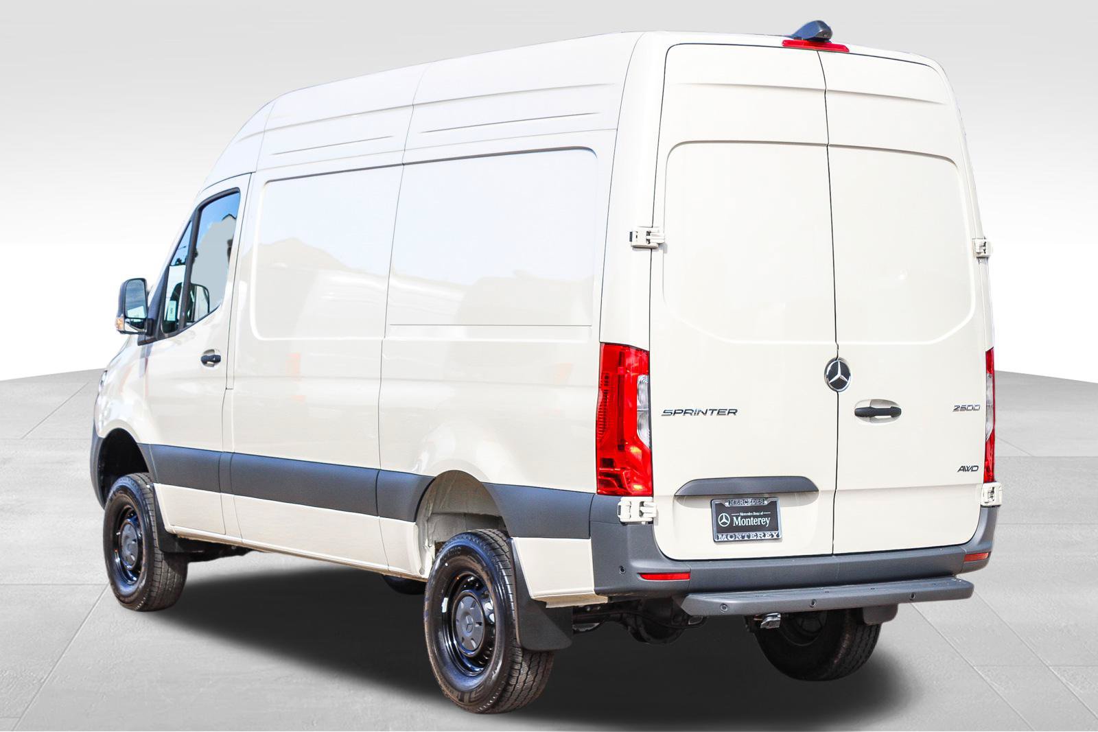 New 2026 Mercedes-Benz Sprinter 2500 image 4