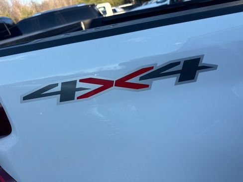 Used 2025 Chevrolet Silverado 2500 W/T w/ WT Convenience Package image 24