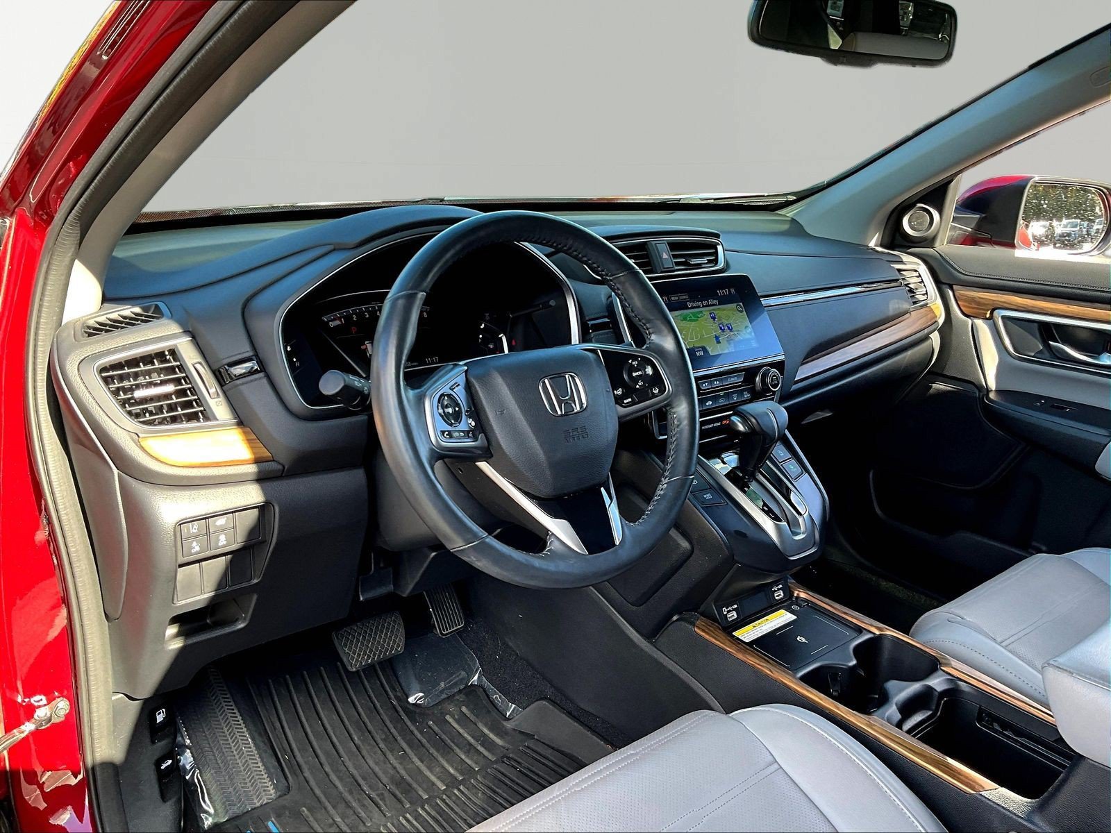 Used 2020 Honda CR-V Touring image 17