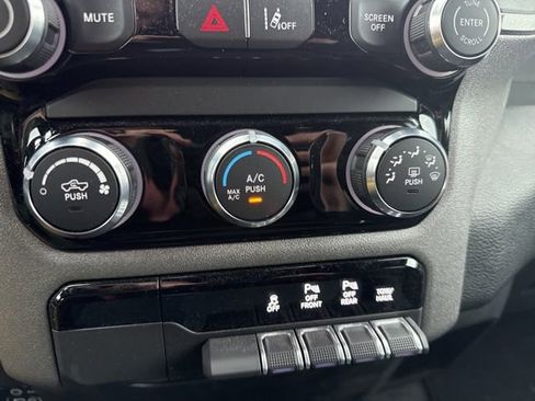 Used 2025 RAM 1500 Tradesman w/ Night Edition AWD/4WD image 14