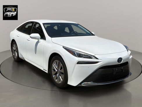 Used 2021 Toyota Mirai w/ Advanced Technology Package RWD image 7