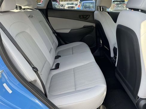 Used 2023 Hyundai Kona SEL image 15