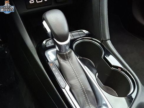 Used 2022 Buick Encore GX Essence w/ Experience Buick Package image 16