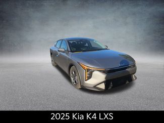 New 2025 Kia K4 LXS video 3