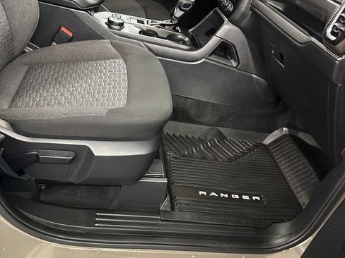 Used 2025 Ford Ranger XLT AWD/4WD image 43