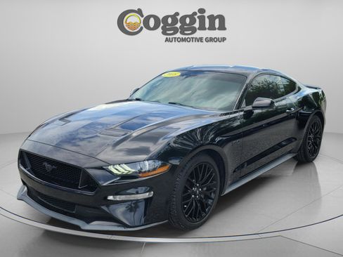 Used 2018 Ford Mustang GT RWD image 1
