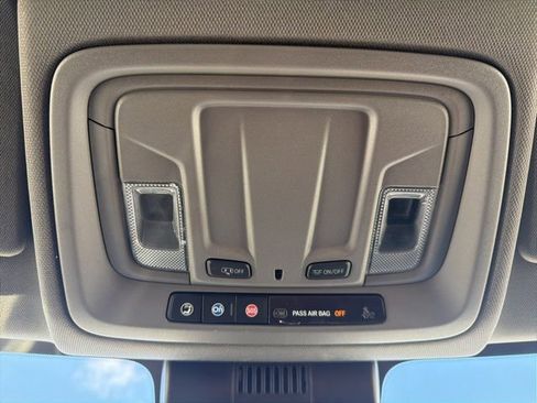 Used 2023 Chevrolet Silverado 1500 LT Trail Boss image 36