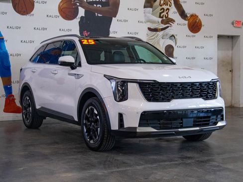 New 2025 Kia Sorento S w/ Panoramic Sunroof Package image 20