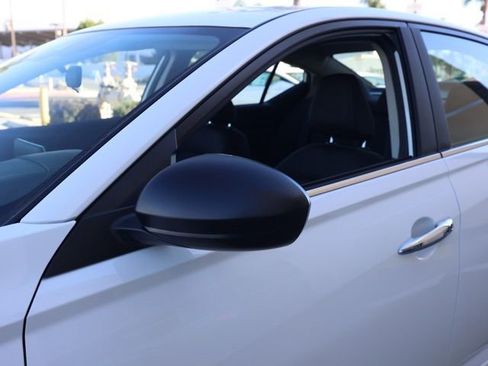 New 2025 Nissan Altima 2.5 S image 12