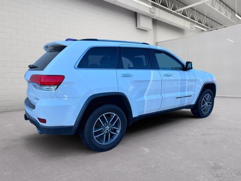 Used 2017 Jeep Grand Cherokee Limited w/ Trailer Tow Group IV AWD/4WD image 6