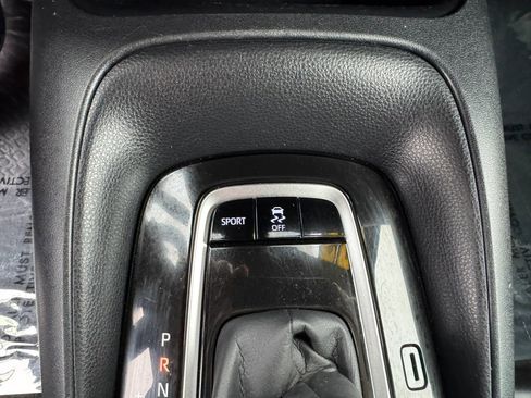 Used 2022 Toyota Corolla SE FWD image 16