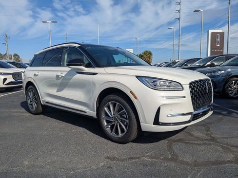 New 2026 Lincoln Corsair Grand Touring AWD/4WD image 2