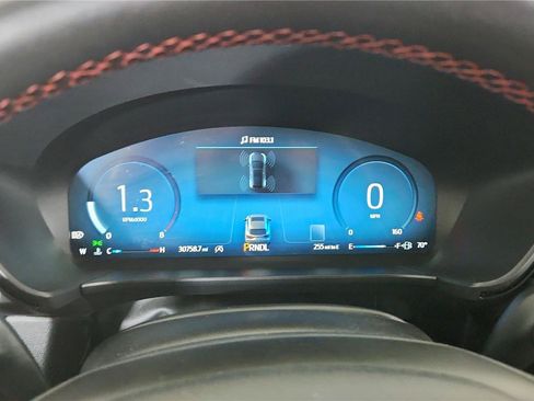Used 2025 Ford Escape ST-Line Elite AWD/4WD image 32