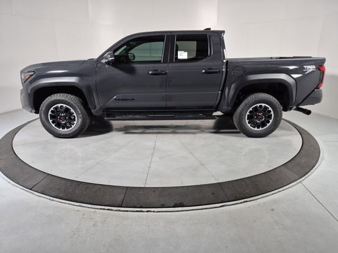 New 2025 Toyota Tacoma TRD Off-Road image 2