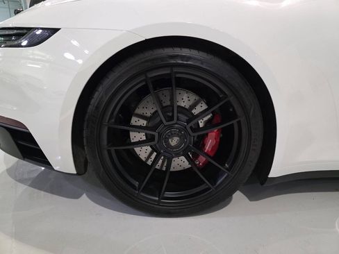 Used 2022 Porsche 911 Carrera GTS 2dr Cabriolet image 6