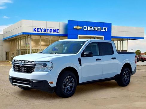 Used 2024 Ford Maverick XLT w/ Equipment Group 300A Standard AWD/4WD image 3