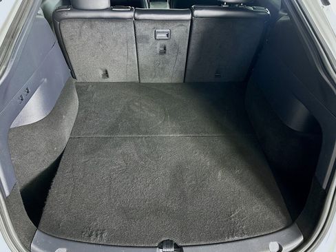 Used 2020 Tesla Model Y Long Range image 22