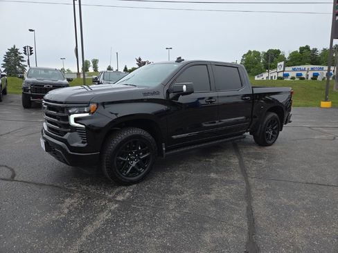 Certified 2026 Chevrolet Silverado 1500 High Country w/ Midnight Edition AWD/4WD image 7