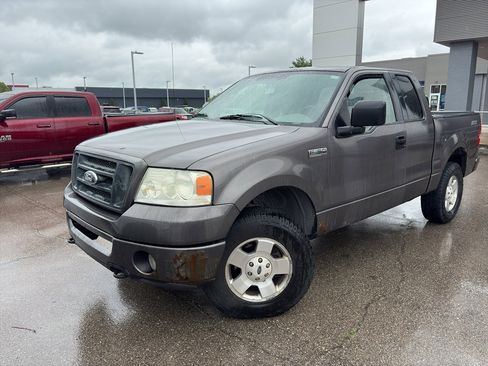 Used 2006 Ford F150 STX AWD/4WD image 1