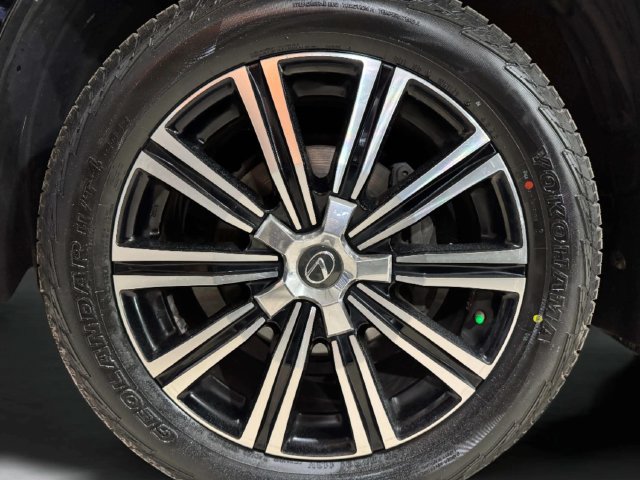 Used 2019 Lexus LX 570 4WD w/ Luxury Package image 39