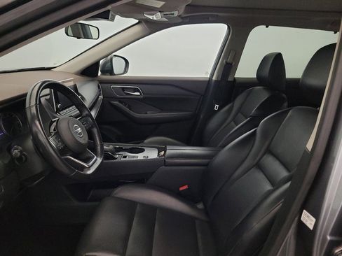 Used 2021 Nissan Rogue SV w/ Premium Package FWD image 17