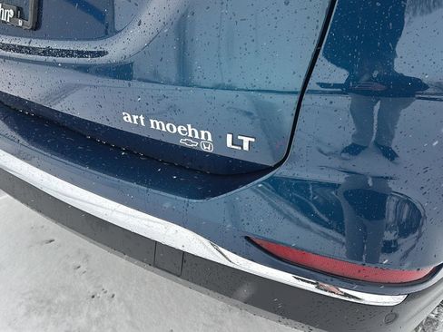 Used 2020 Chevrolet Equinox LT w/ Driver Convenience Package image 6