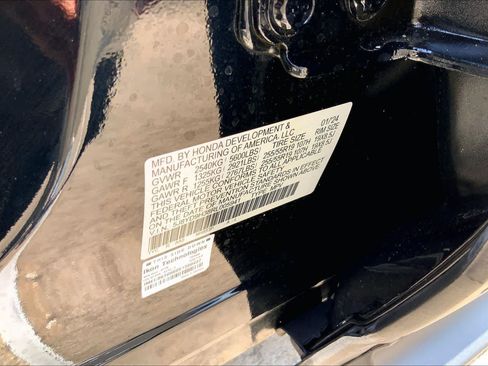 Used 2024 Acura MDX FWD image 34