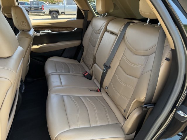 Used 2022 Cadillac XT5 Sportv w/ Platinum Package AWD/4WD image 28