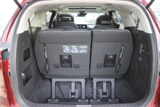 Used 2024 Kia Carnival SX Prestige FWD image 29