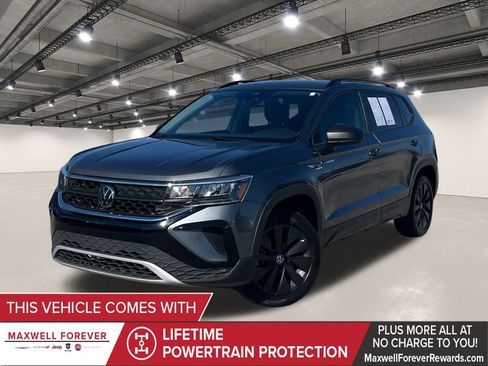Used 2024 Volkswagen Taos S image 1