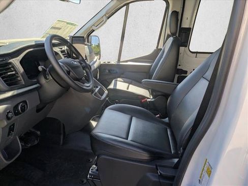 New 2026 Ford Transit 250 148 Medium Roof RWD image 13