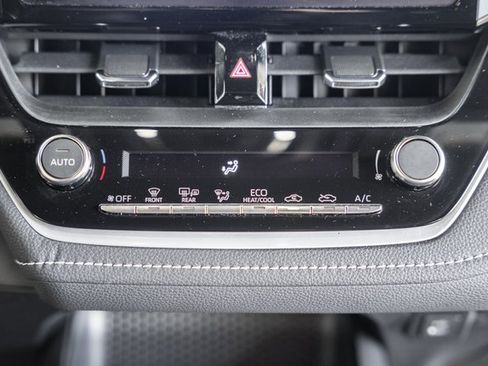 Used 2024 Toyota Corolla SE image 20