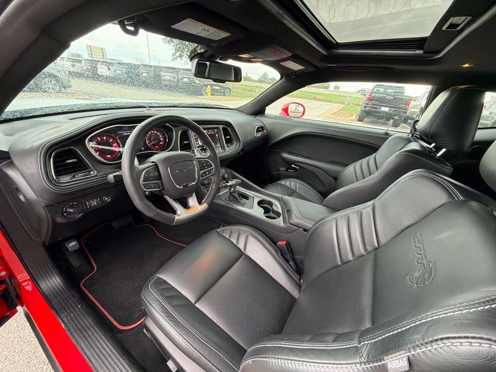 Used 2023 Dodge Challenger SRT Hellcat RWD image 16