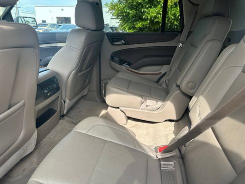 Used 2015 Chevrolet Tahoe LTZ RWD image 5