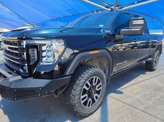 Used 2023 GMC Sierra 2500 AT4 w/ AT4 Preferred Package AWD/4WD video 1