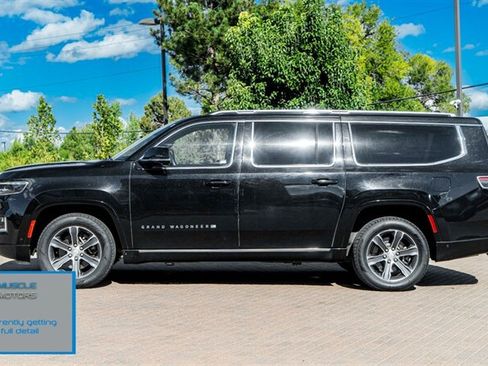 Used 2024 Jeep Grand Wagoneer L 4WD image 3