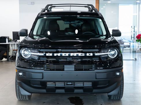 Used 2022 Ford Bronco Sport Outer Banks w/ Tech Package image 2