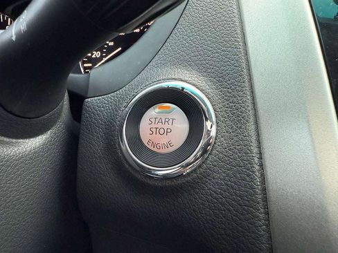 Used 2015 Nissan Altima 2.5 SL w/ Moonroof Package image 18