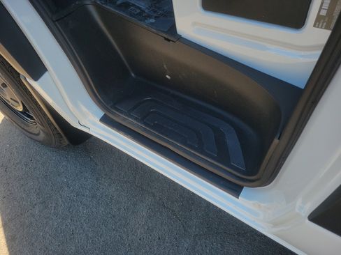 Used 2025 Mercedes-Benz Sprinter 2500 image 26