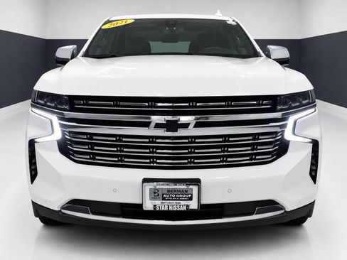 Used 2021 Chevrolet Tahoe Premier w/ Premium Package AWD/4WD image 6