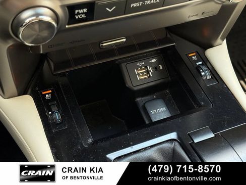 Used 2020 Lexus GX 460 Premium AWD/4WD image 17