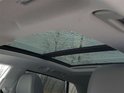 Used 2021 Audi Q8 Prestige w/ Prestige Package image 11