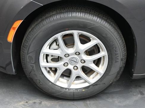 Used 2023 Chrysler Voyager LX FWD image 36