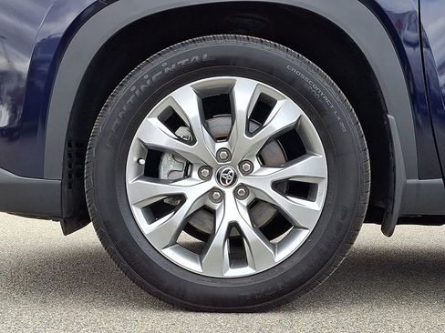 Certified 2026 Toyota Grand Highlander AWD image 11